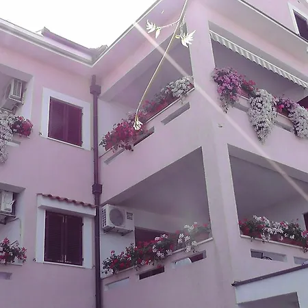 Lavanda 1 Apartman *