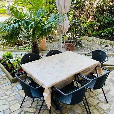 Lavanda 1 Нивице